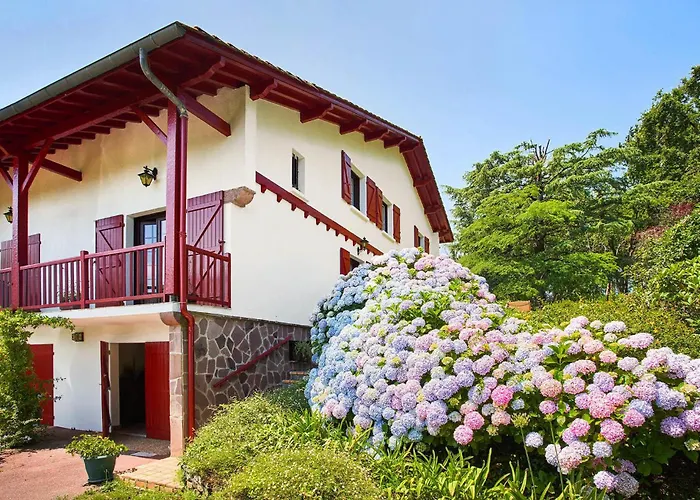 Amazing In Jean De Luz * Saint-Jean-de-Luz